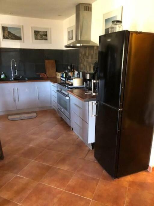 En Corse Du Sud Entre Et Montagne Holiday home Peri